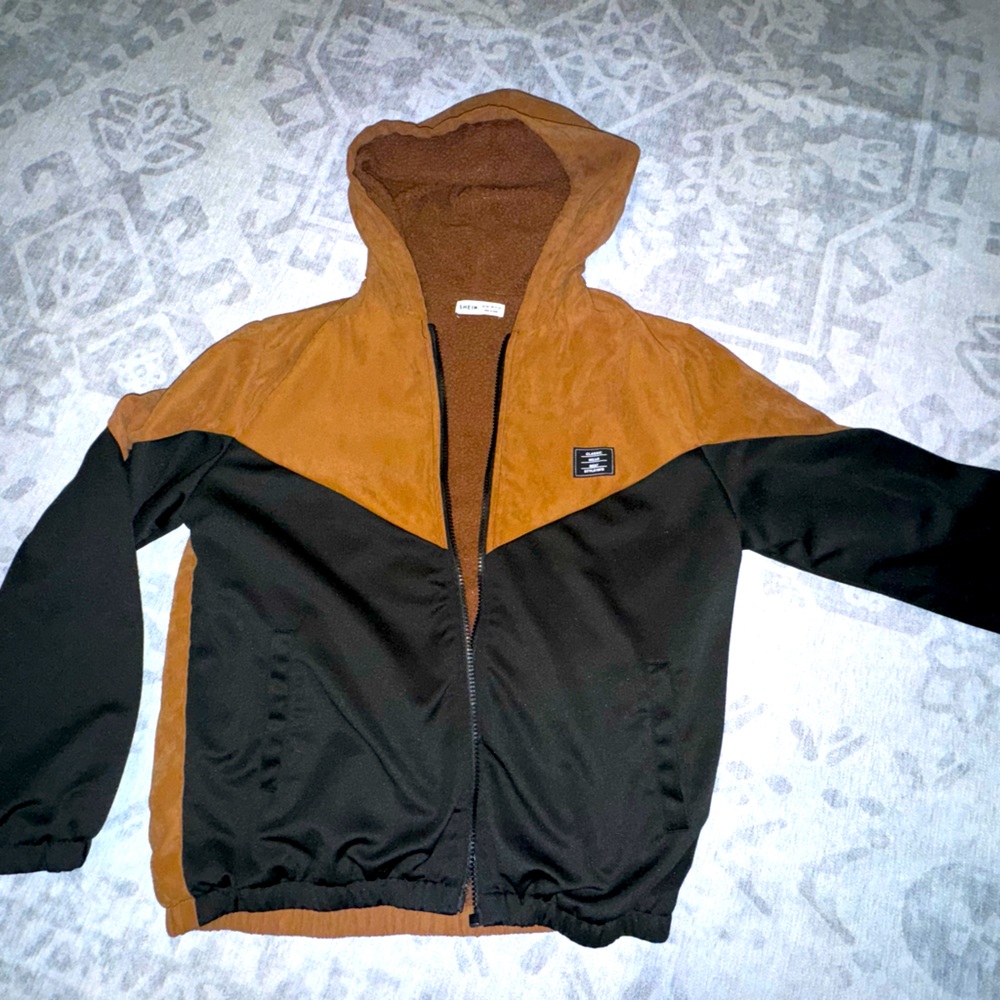 Light Jacket ZippUp with a warm interior